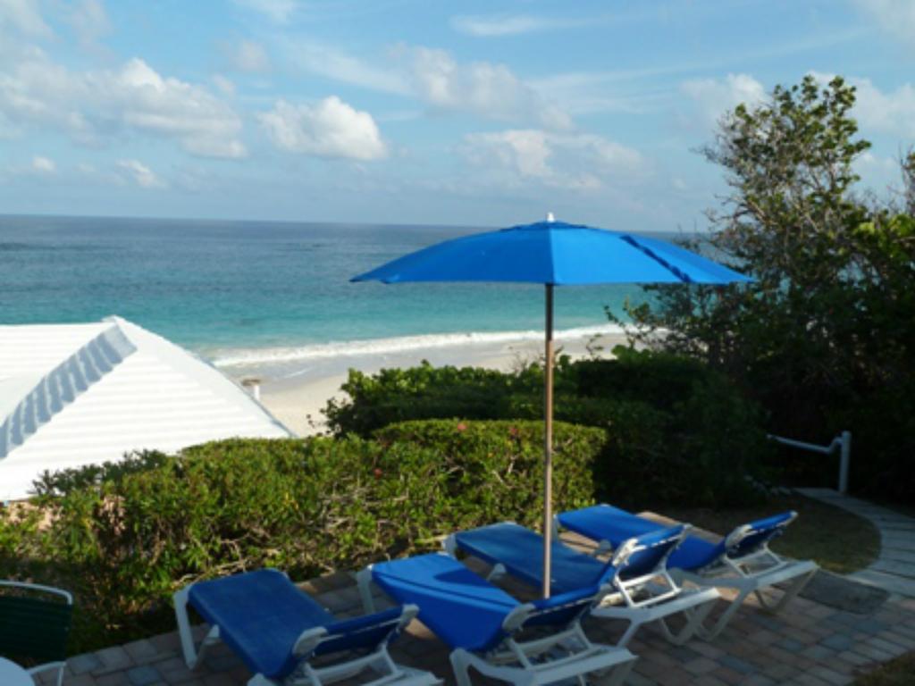 Grape Bay Cottages Mount Pleasant Rum bild