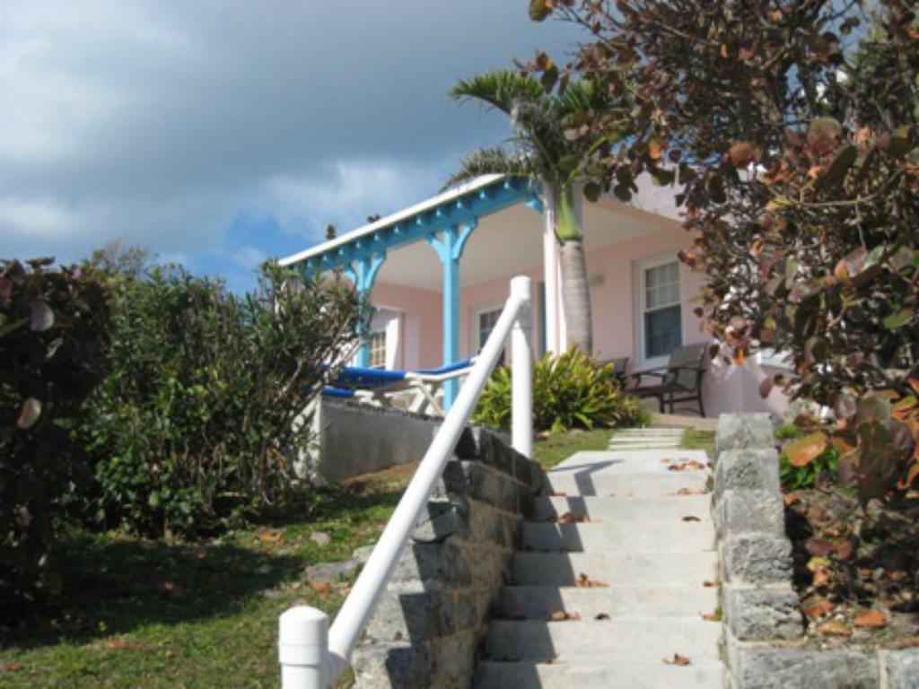 Grape Bay Cottages Mount Pleasant Exteriör bild